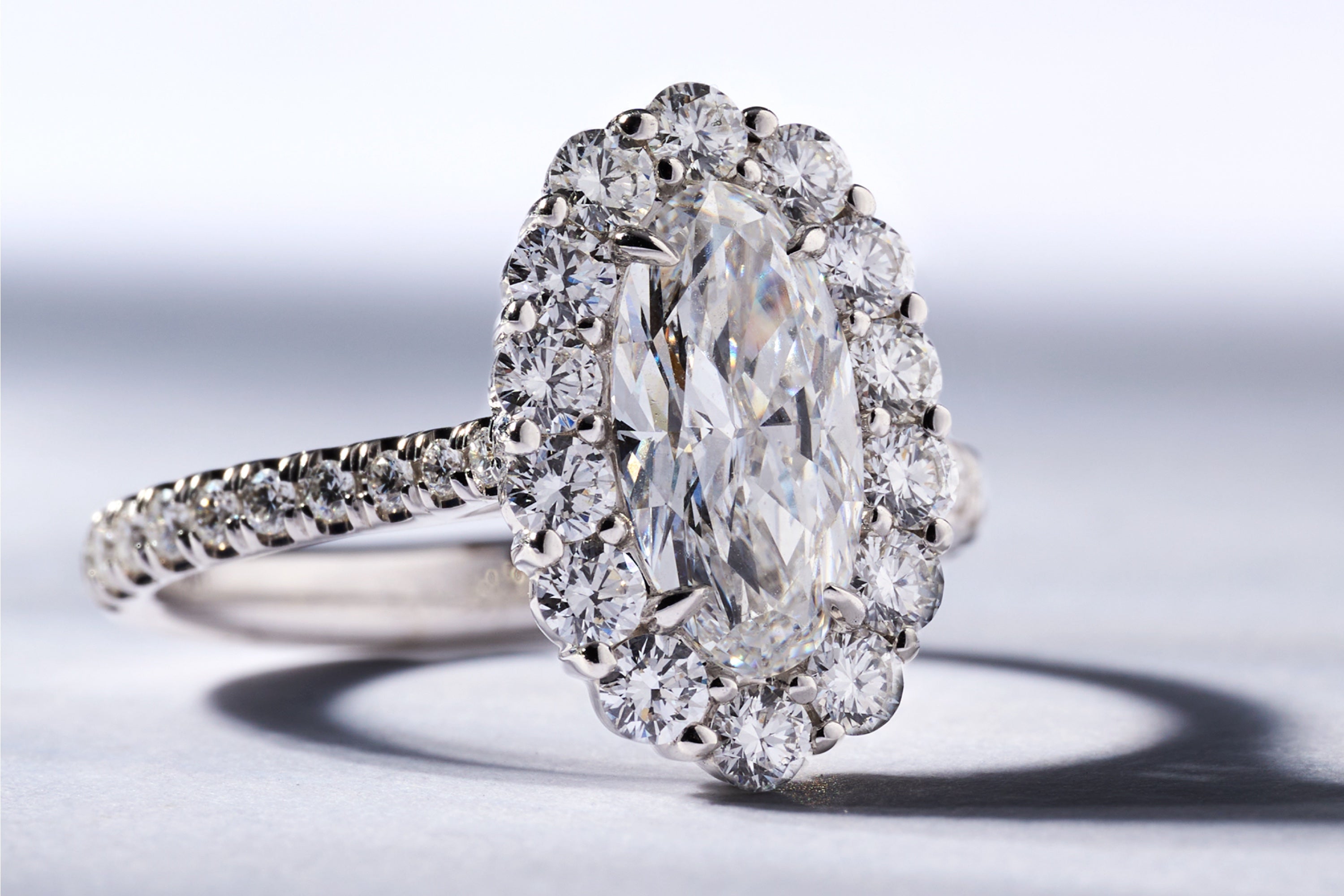 Custom Design White Gold Diamond Ladies Ring